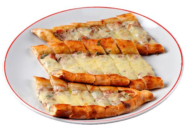 Kıymalı Kaşarlı Pide